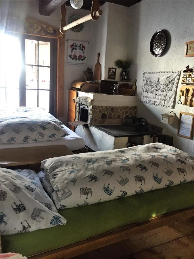 Romanticka Drevenica Liptovská Osada Eksteriør bilde